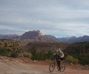 Utah Cliffs Loop | October Tour